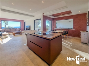 villa à la vente -   83440  MONTAUROUX, surface 150 m2 vente villa - UBI447560300